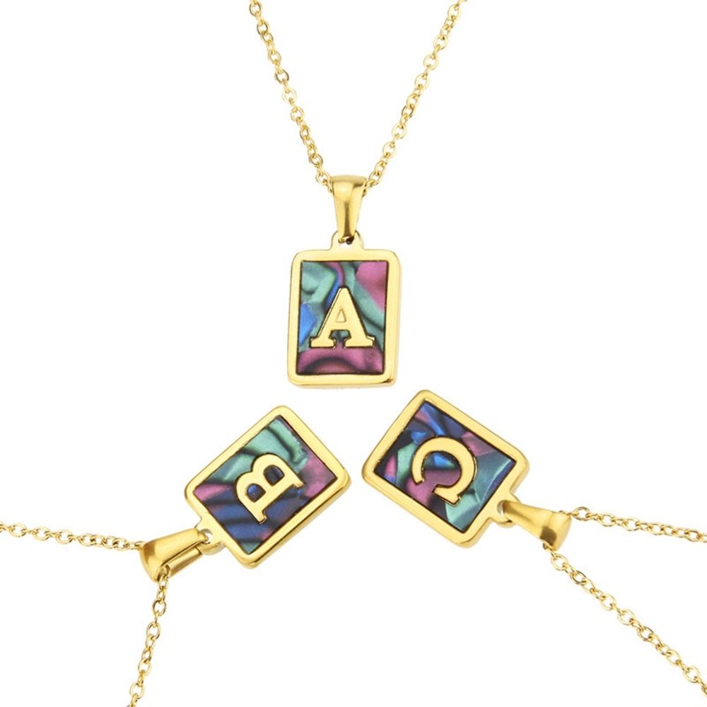 Initial necklace - Picture 3 of 6